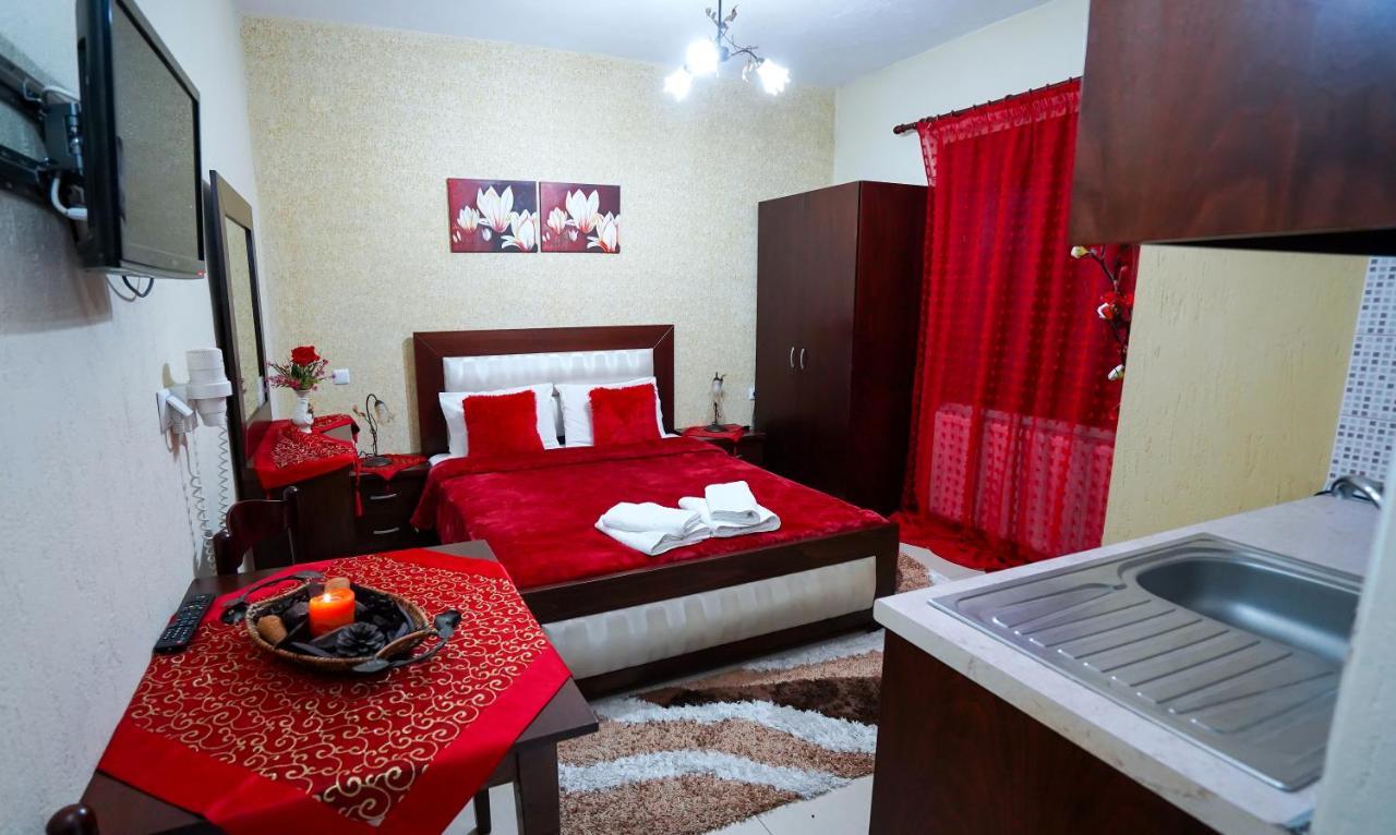Relax Pozar Hotel Loutraki  Exterior photo