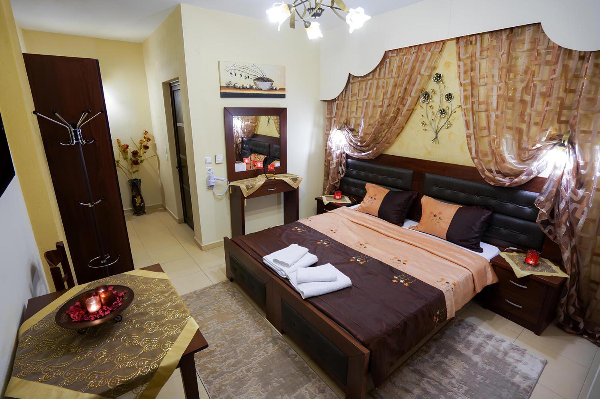 Relax Pozar Hotel Loutraki  Exterior photo